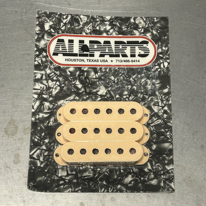 Allparts Set of 3 Plastic Pickup Covers for Stratocaster®