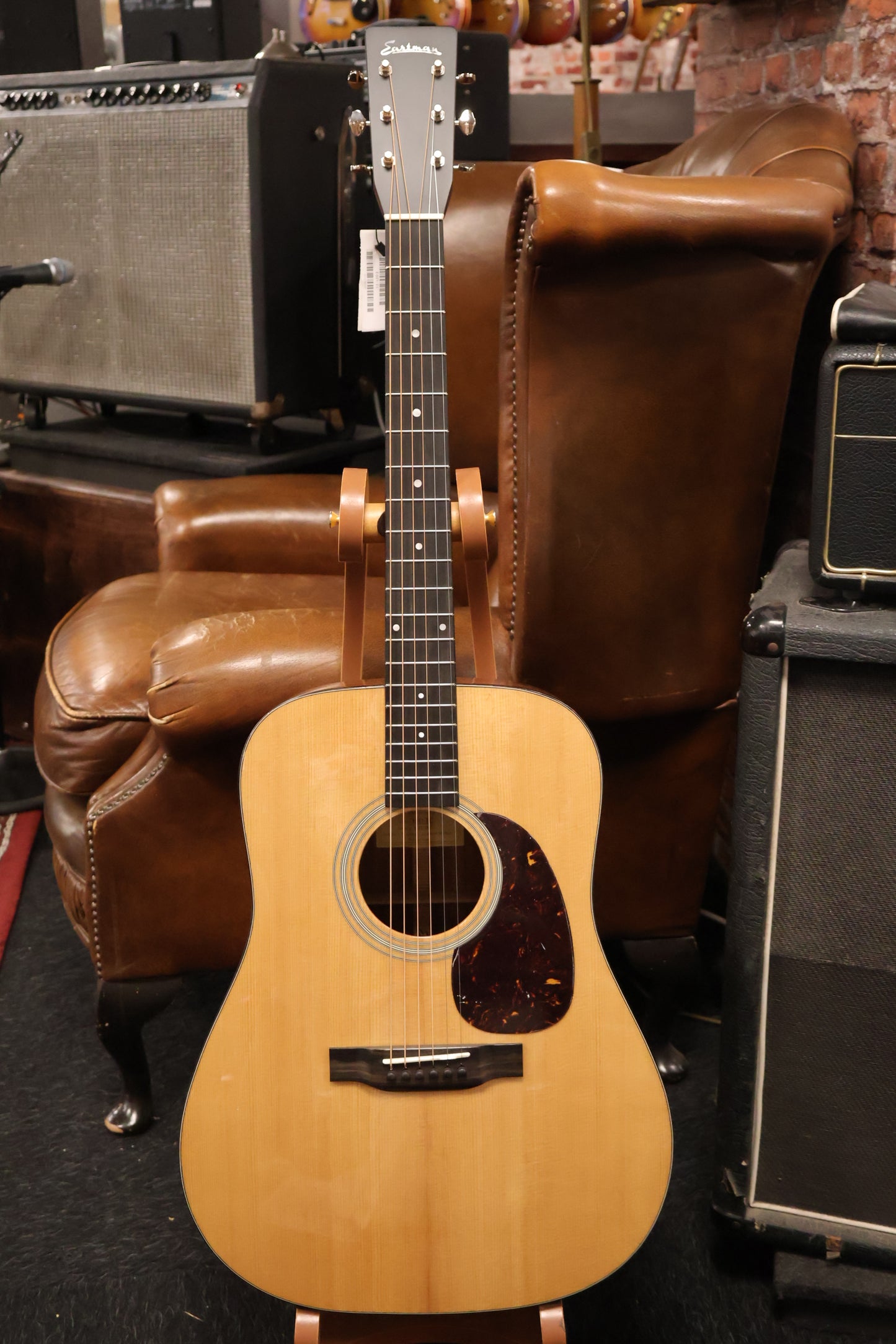 Eastman E6D-TC Dreadnought all solid