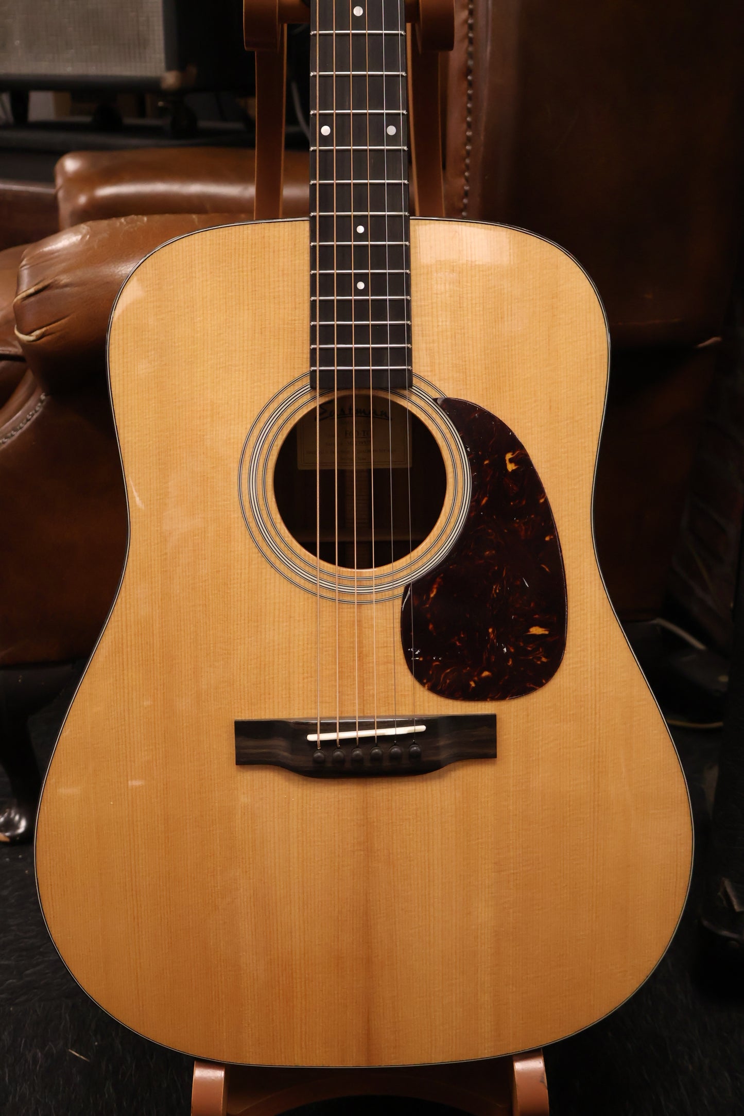 Eastman E6D-TC Dreadnought all solid