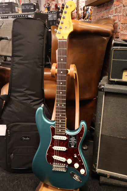 Fender American Professional Classic Stratocaster Faded Sherwood Green Metallic