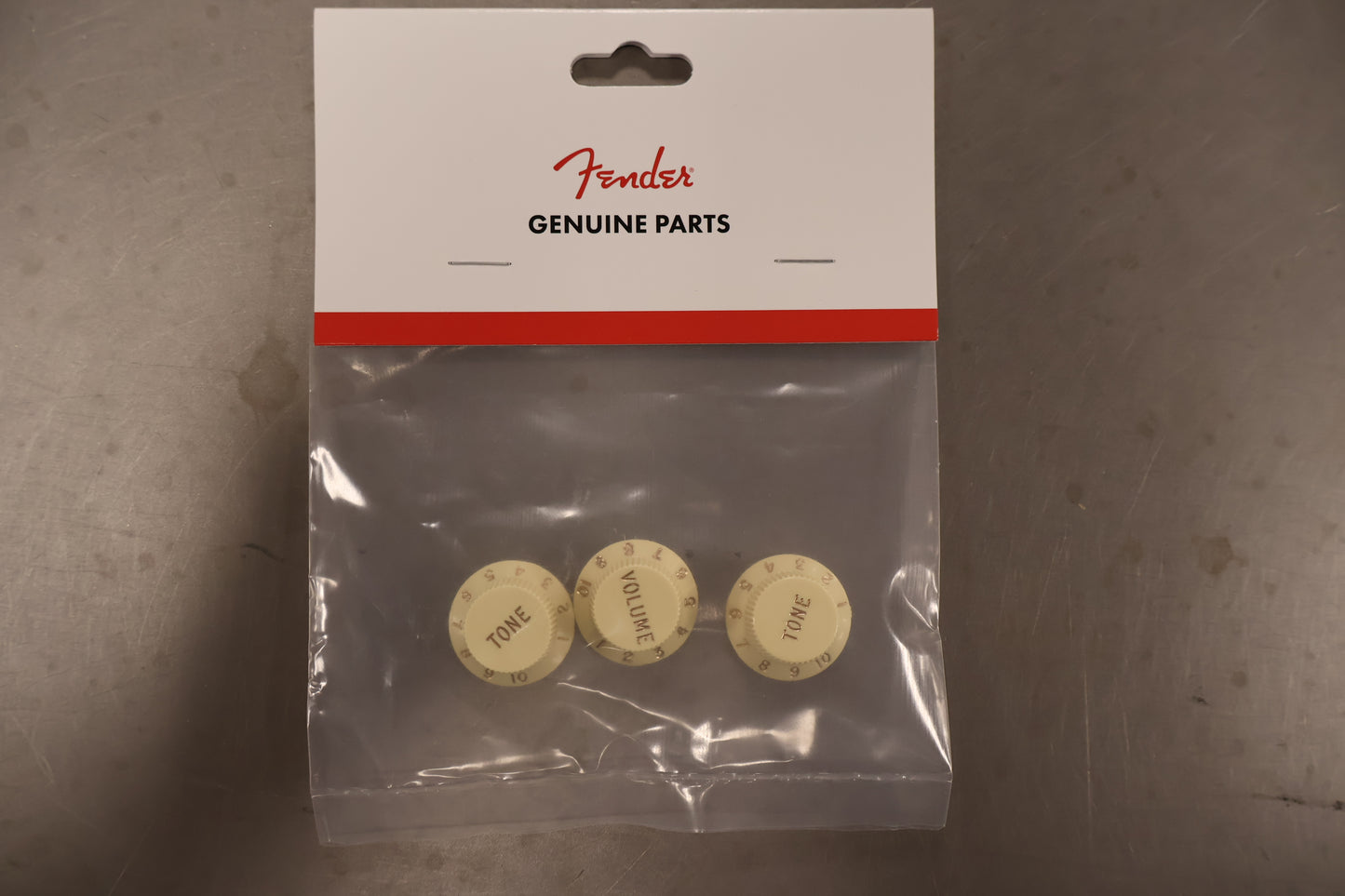 Fender Stratocaster Knobs, Aged White (Volume, Tone, Tone) (3)