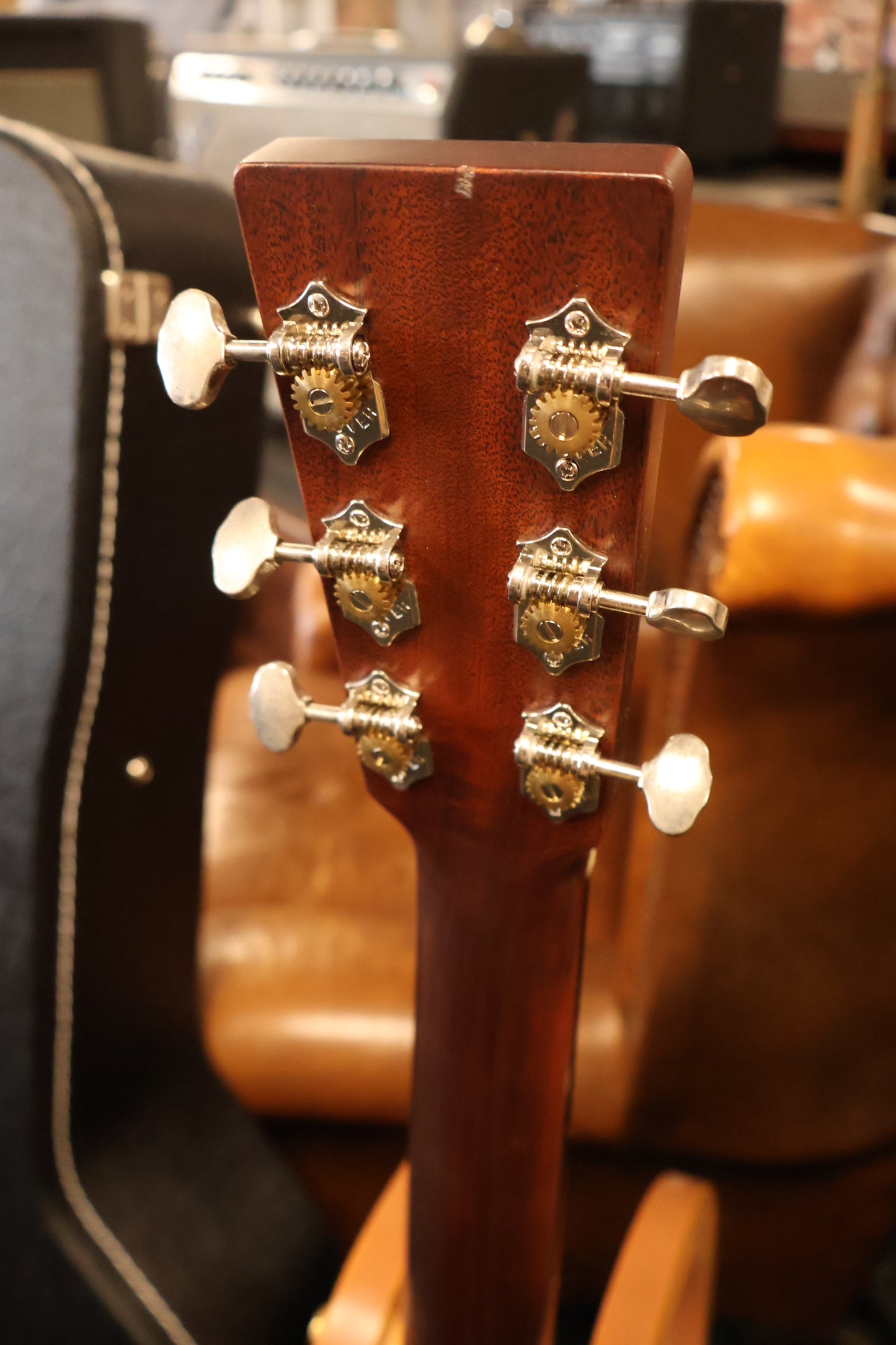 Martin D18 Dreadnought (USED)