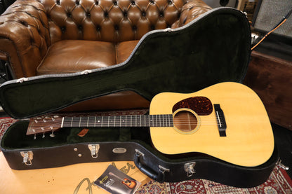 Martin D18 Dreadnought (USED)