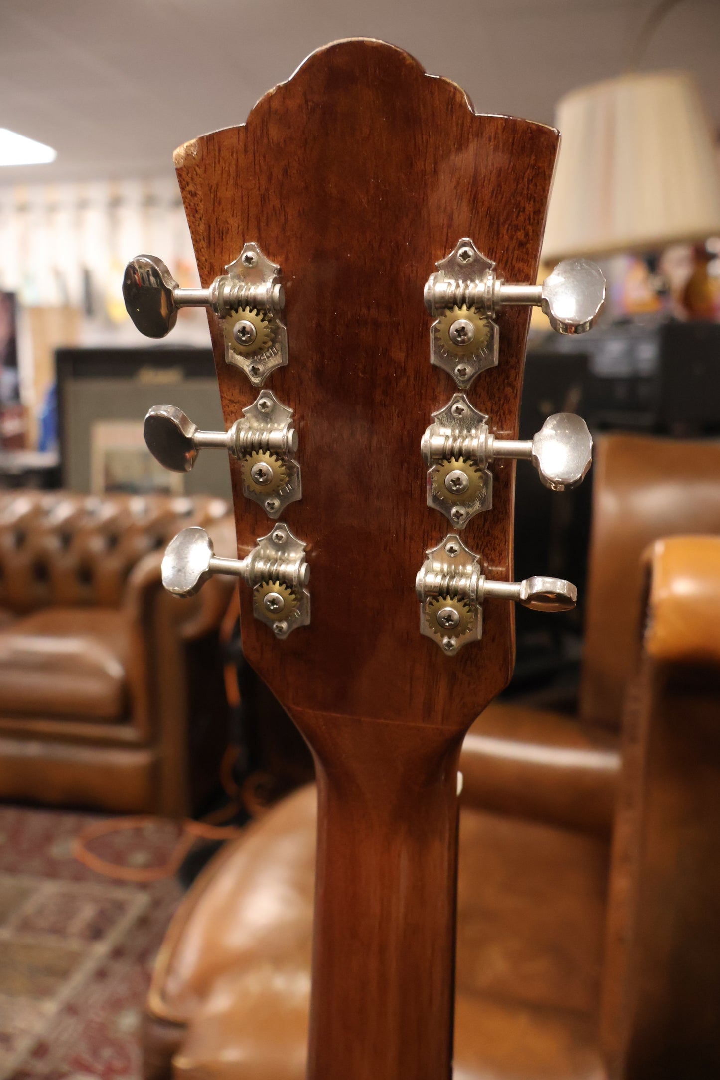 Guild M-120 Dreadnought all solid (USED)