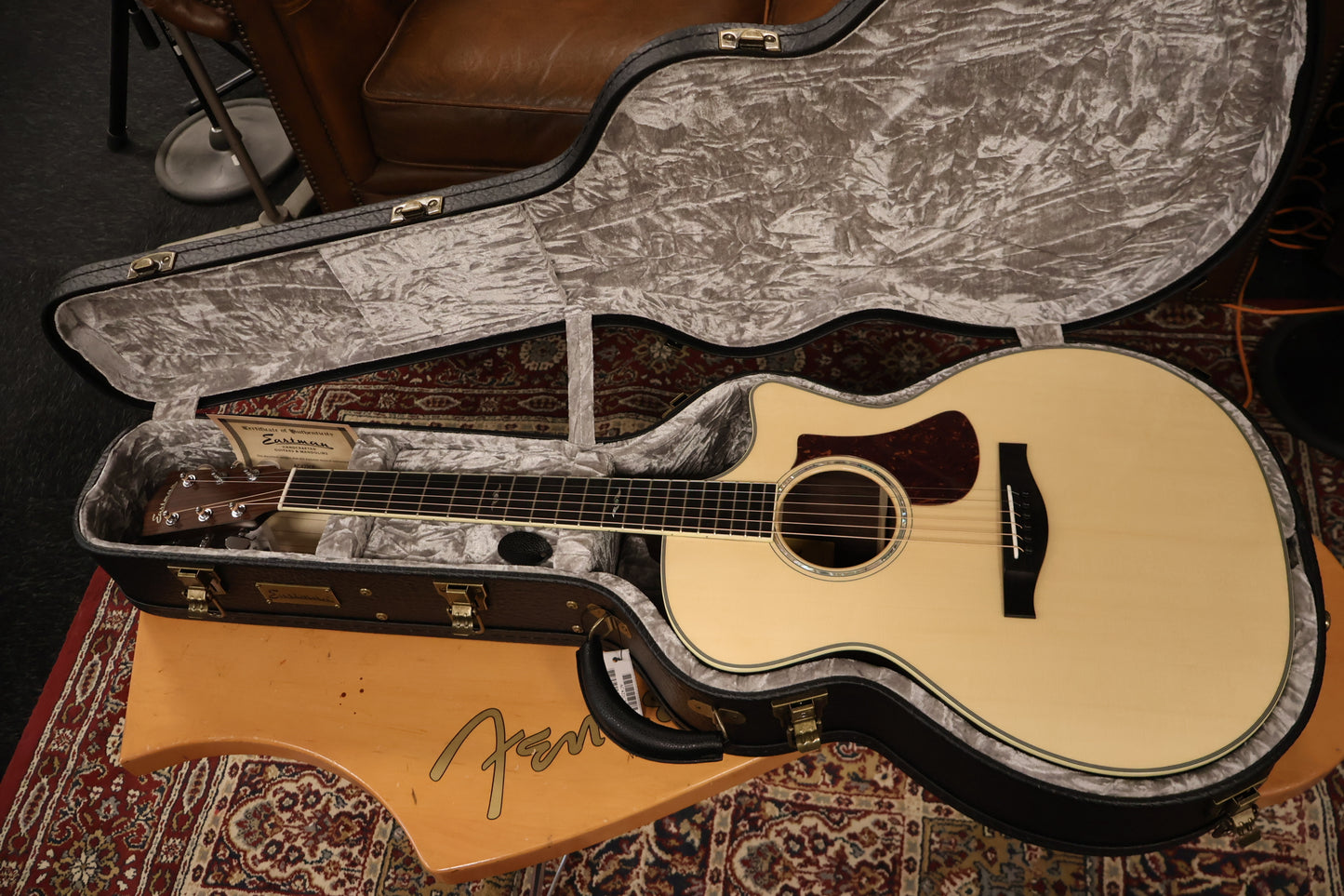 Eastman AC422CE Grand Auditorium (B-Stock)