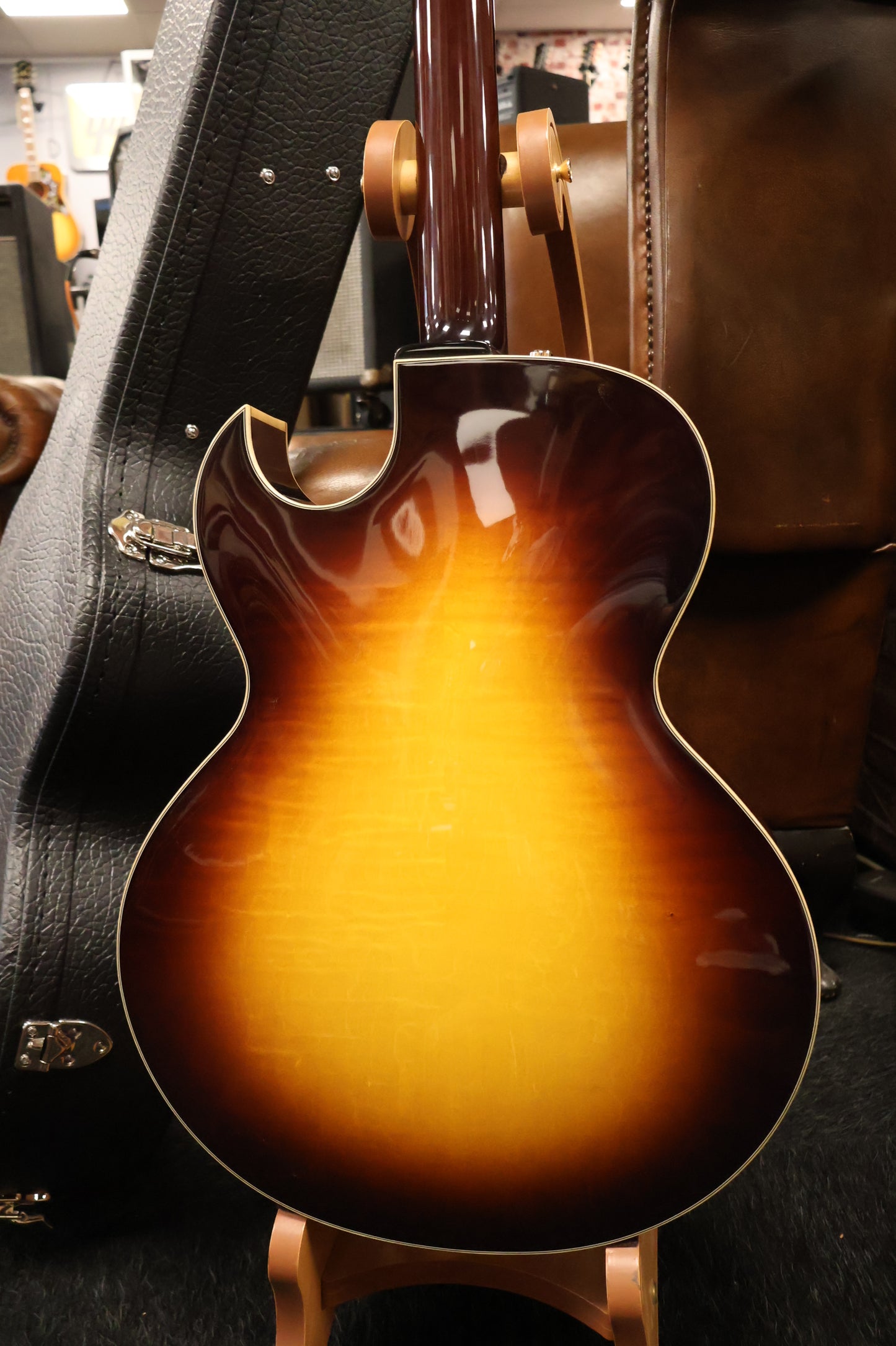 Eastman AR480CE John Pisano (B-Stock)