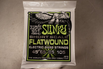 Ernie Ball 2818 Flatwound Short Scale 45-105 bass strings