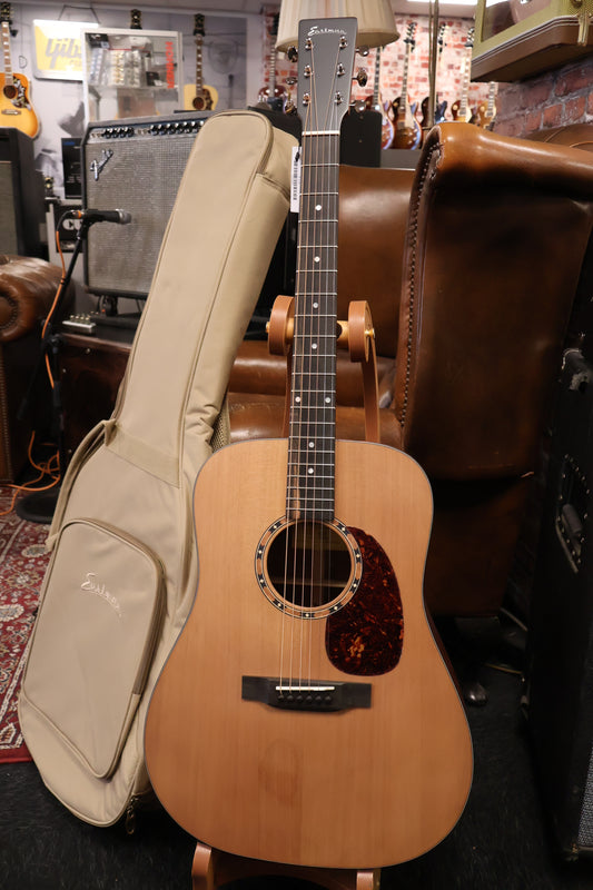 Eastman E2D Dreadnought (B-Stock)