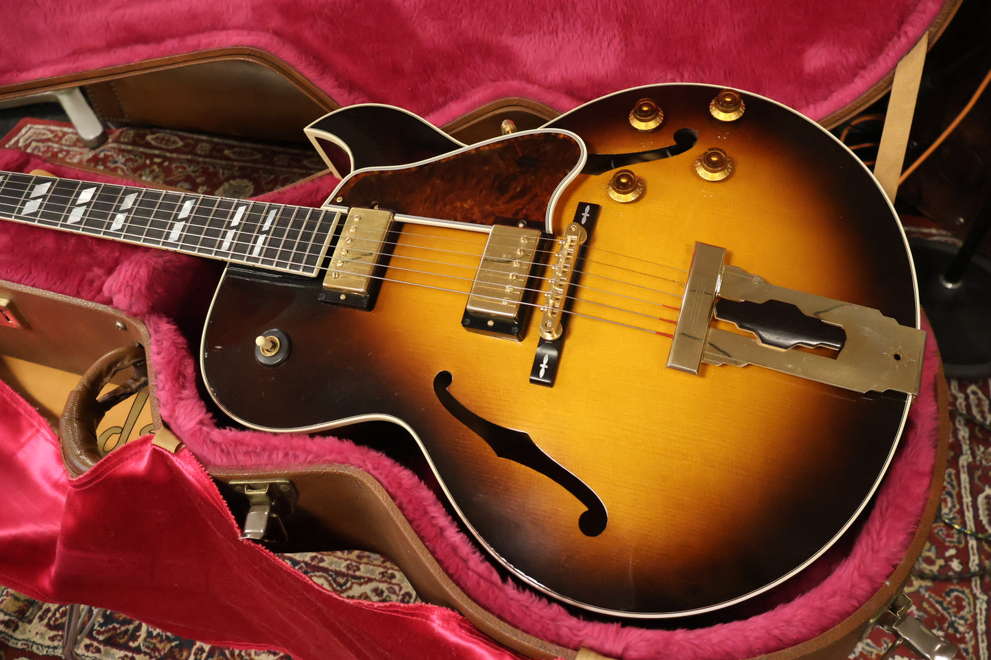 Gibson 1997 L4-CES Vintage Sunburst