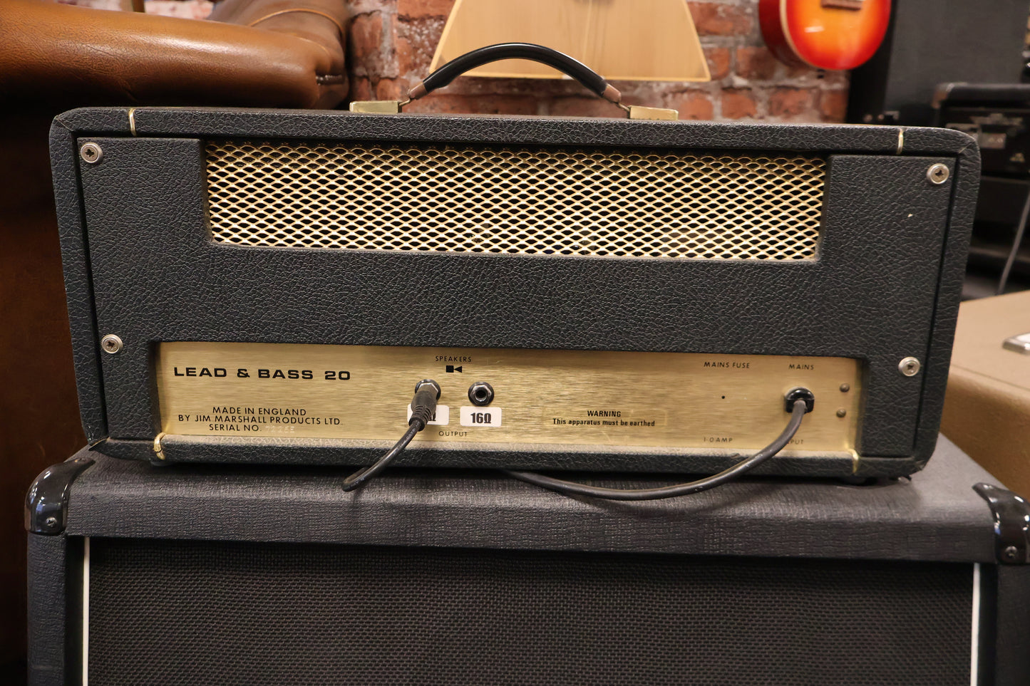 Marshall 1973 Lead and Bass 20 model 7225E (Vintage) 220 volt