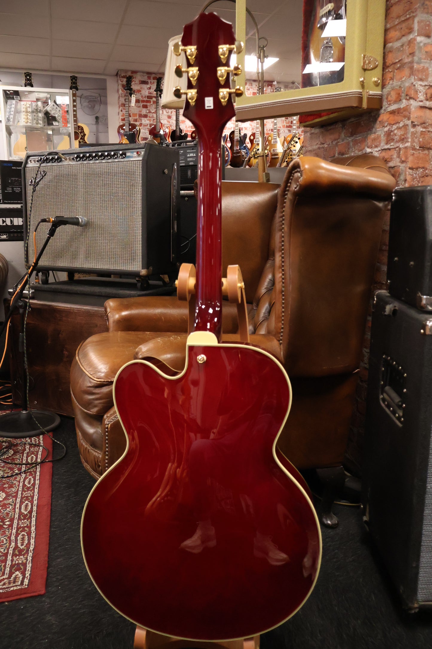 Epiphone Broadway (Incl. Premium Gig Bag) Wine Red