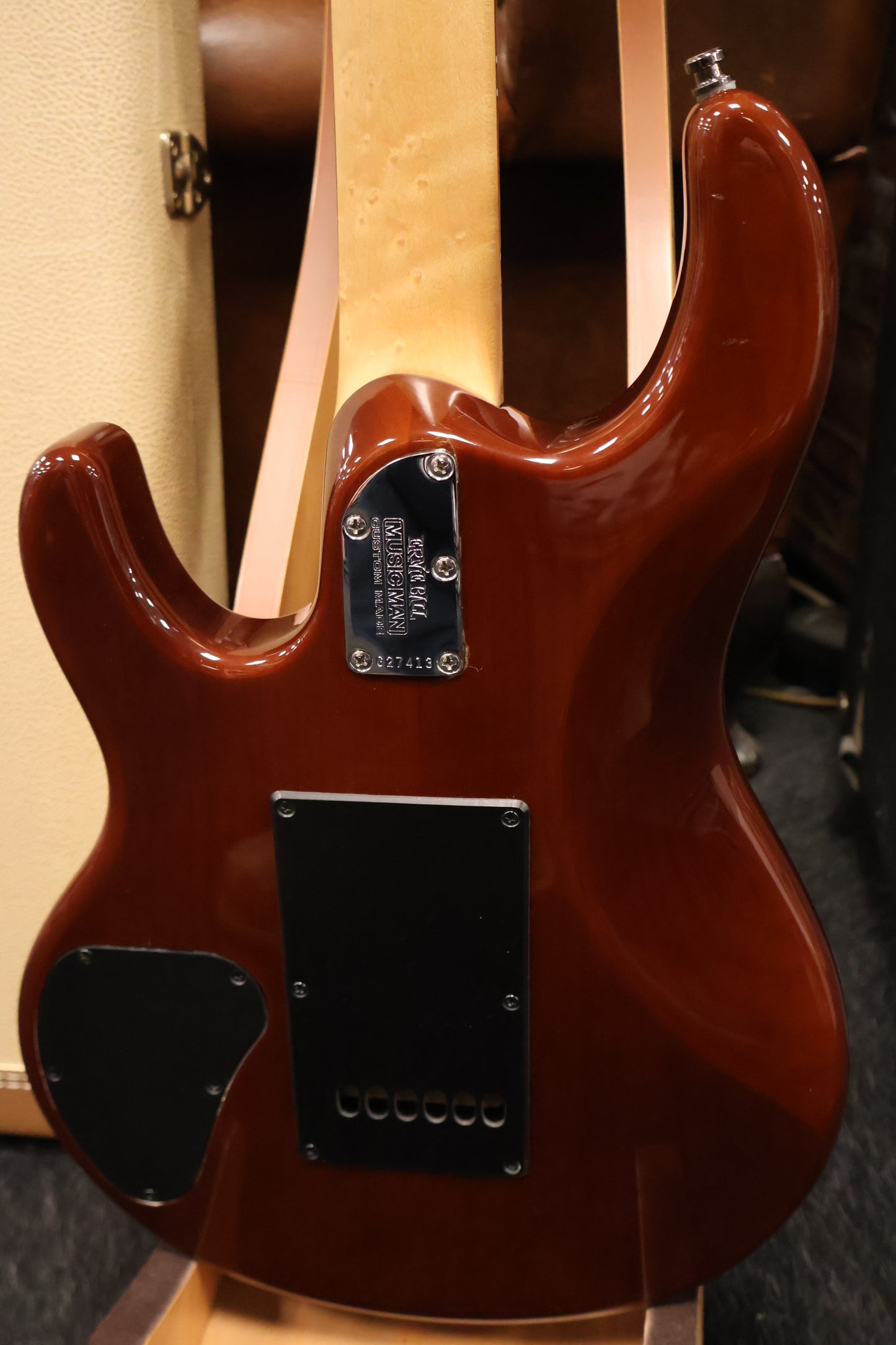 Ernie Ball Music Man 20th Anniversary Silhouette 2006 Amber (USED)