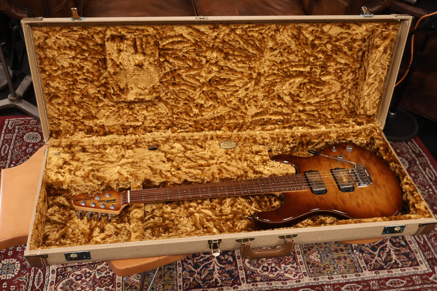 Ernie Ball Music Man 20th Anniversary Silhouette 2006 Amber (USED)