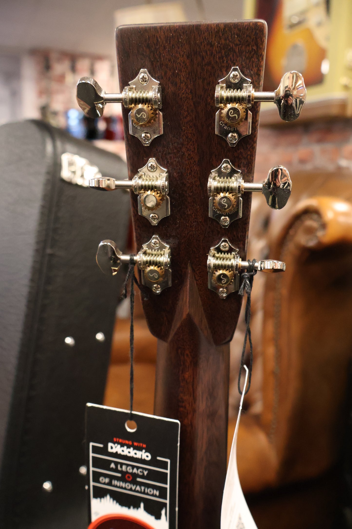 Bourgeois Touchstone DV/TS Vintage Dreadnought ( Demo store model )