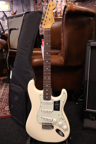 Fender Vintera II '60s Stratocaster Olympic White