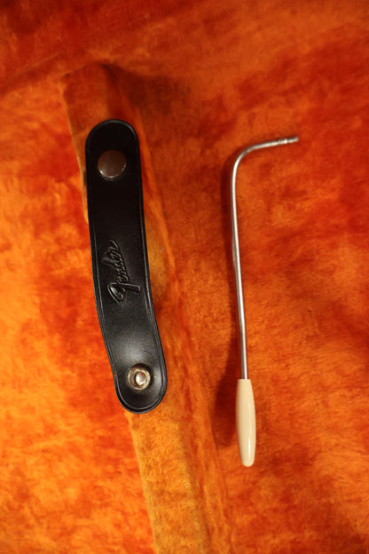 Fender 1968 Mustang Competition Blue w/ OHSC