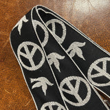 Souldier GS0343 - Young Peace Dove Black White Guitar Strap