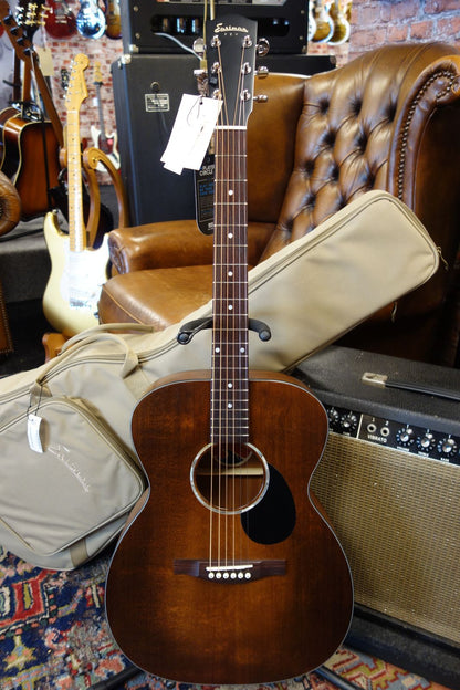 Eastman PCH1-OM  Orchestra Model Classic Solid Spruce top