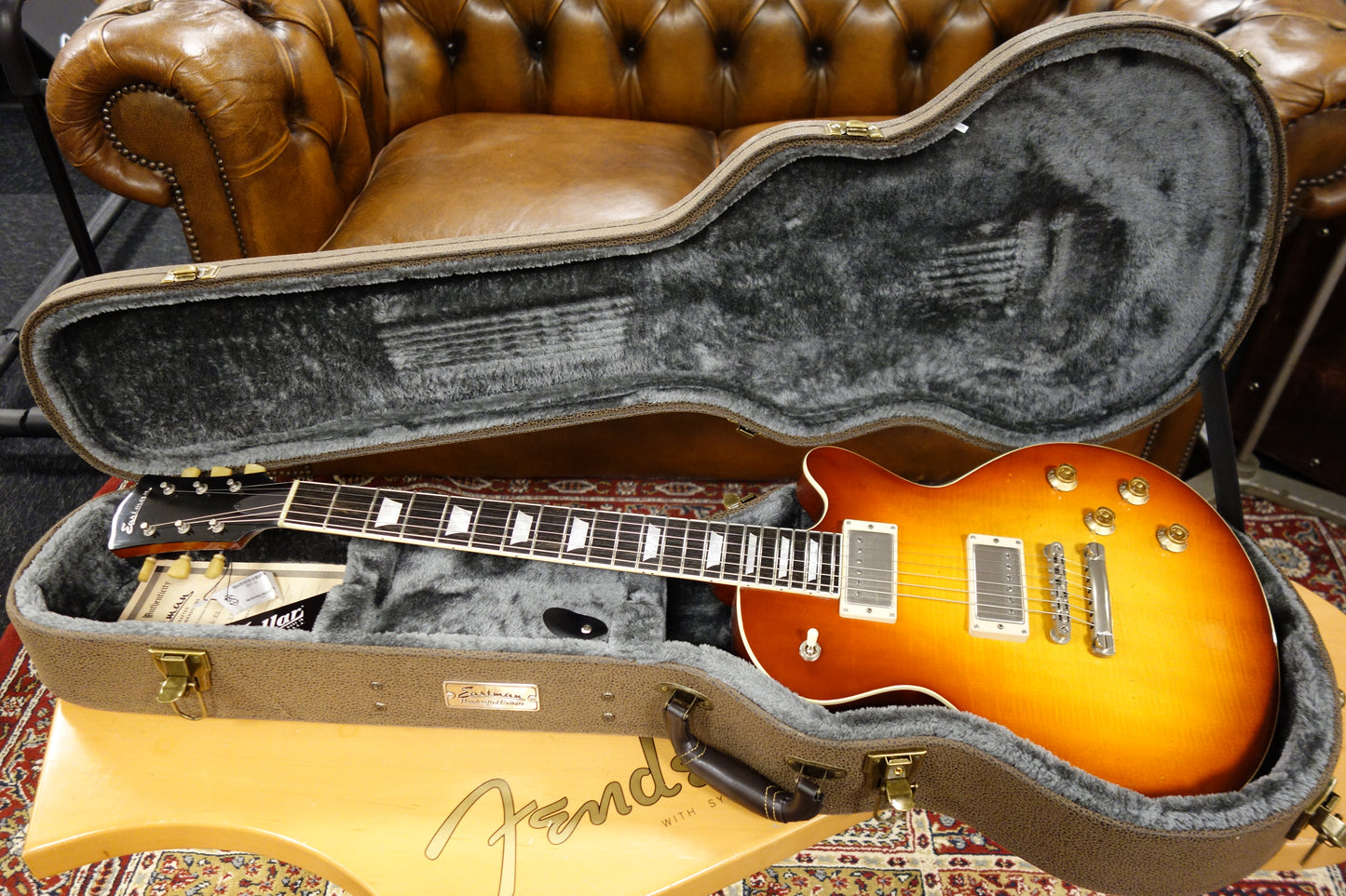 Eastman SB59/V-RB Redburst Varnish