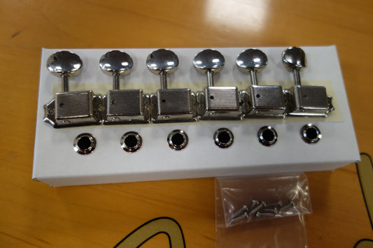 Fender Vintage style Ping Nickel Tuner set with bushings