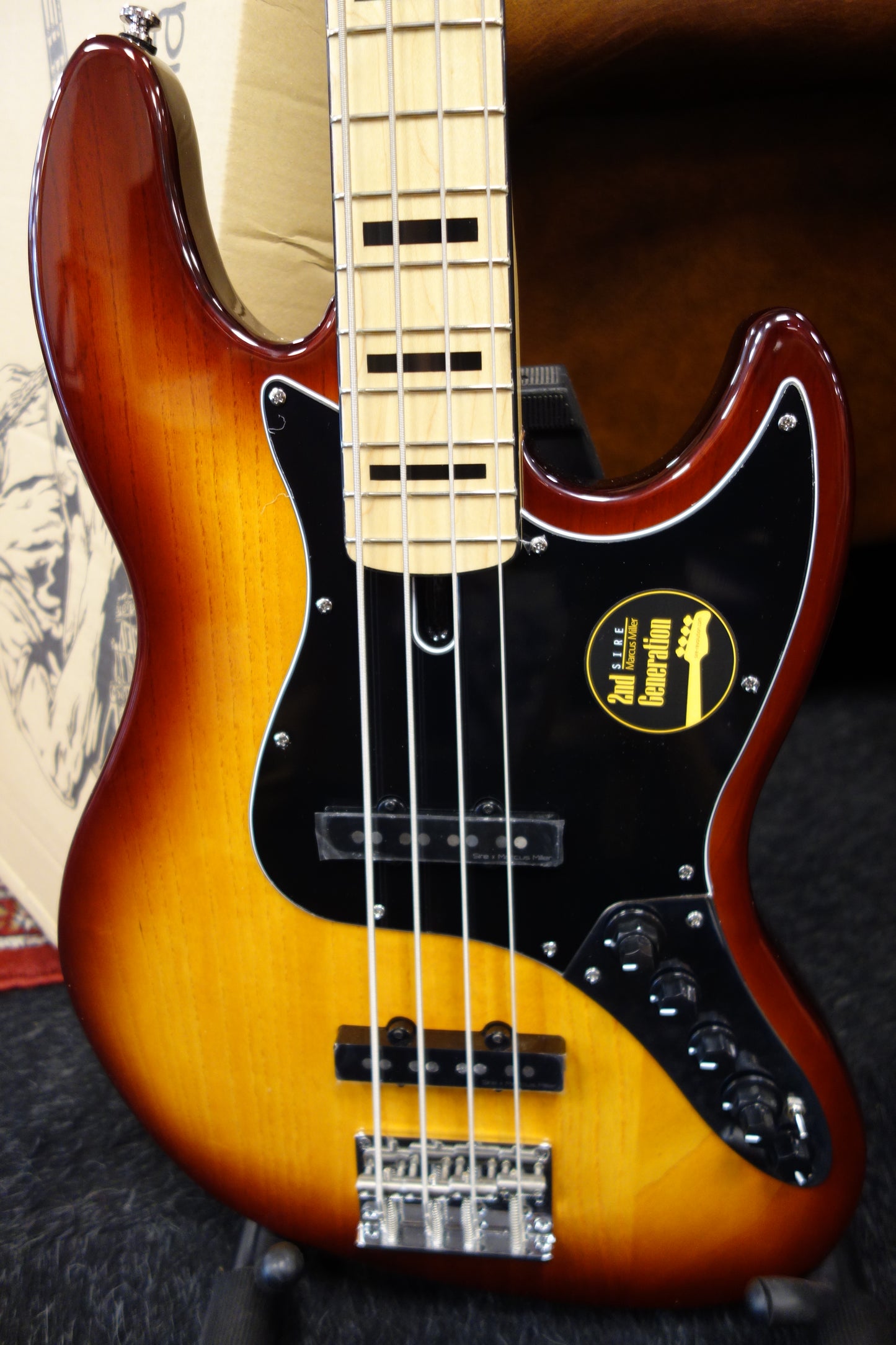 Sire Basses V7 V 2nd Gen Series Marcus Miller swamp ash 4-string