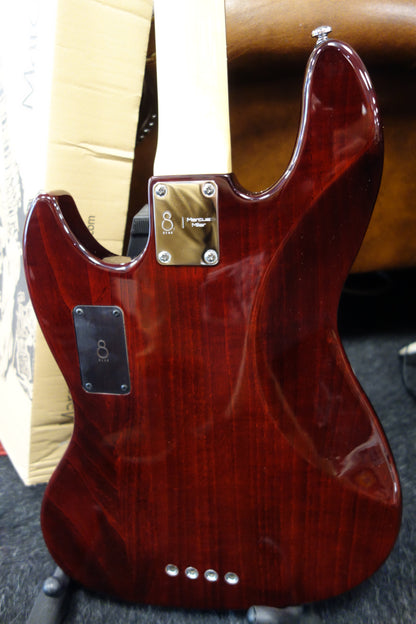 Sire Basses V7 V 2nd Gen Series Marcus Miller swamp ash 4-string