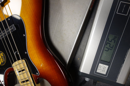 Sire Basses V7 V 2nd Gen Series Marcus Miller swamp ash 4-string