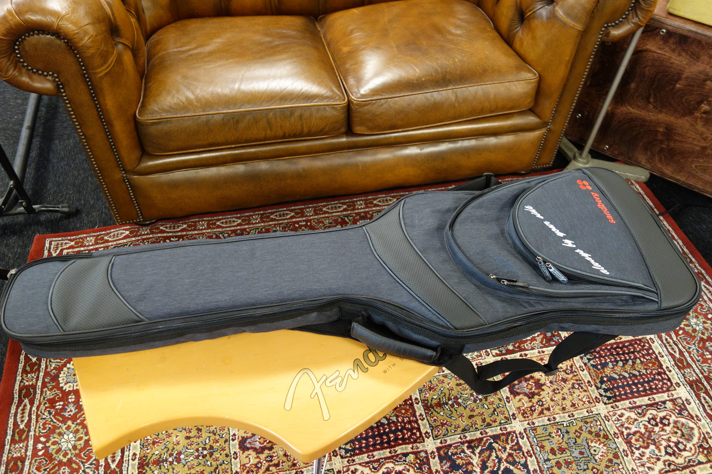 Sandberg California II Martin Mendez Signature Soft Aged White