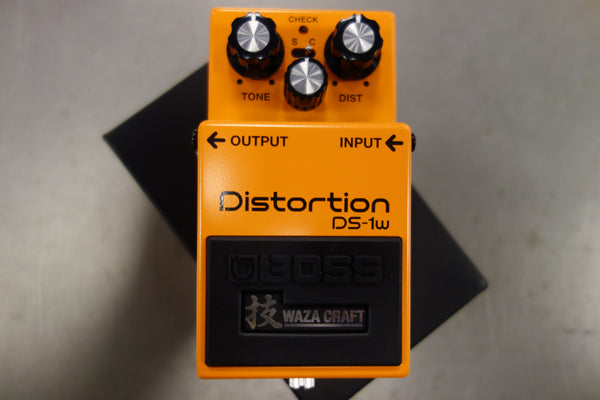 Boss DS-1W Distortion Waza Craft