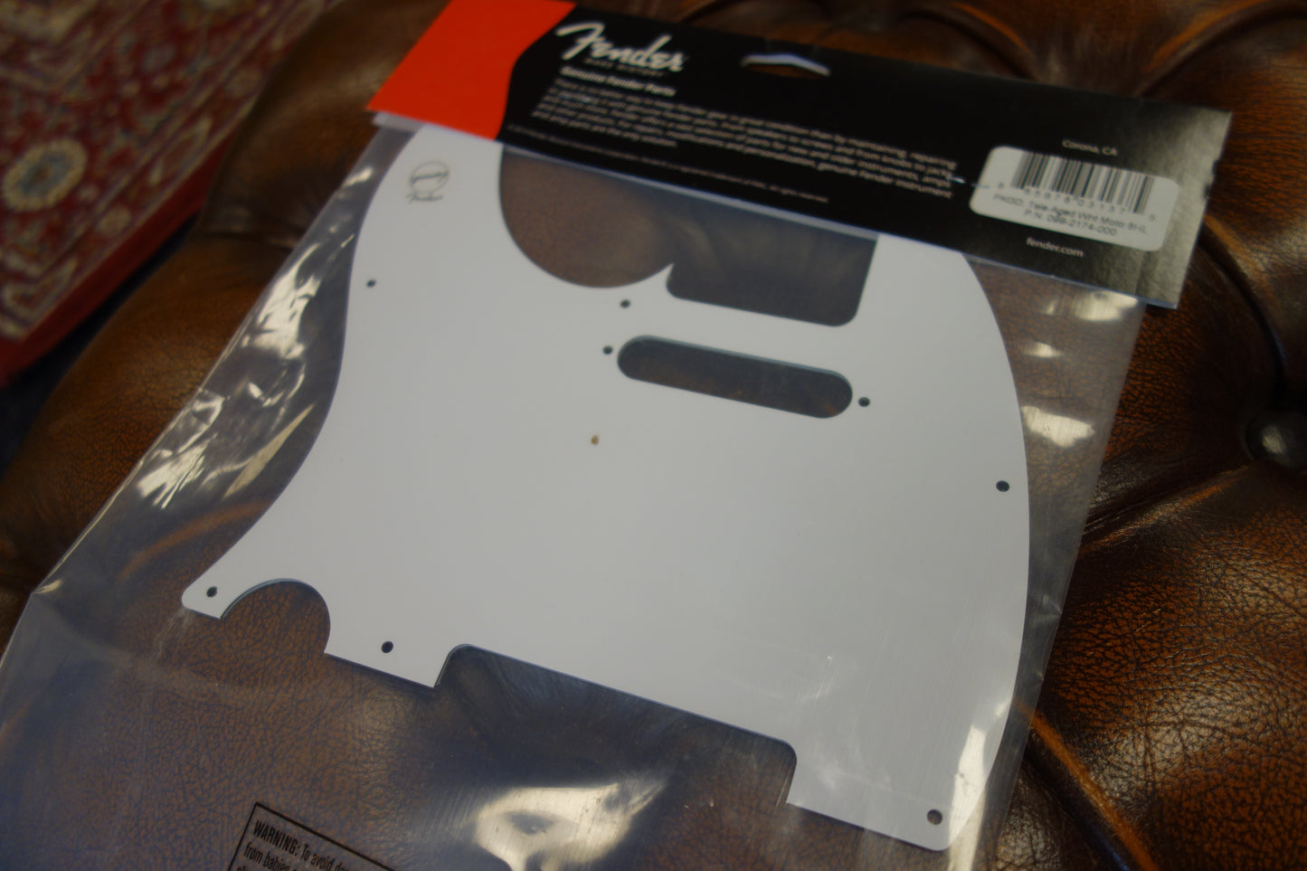 Fender Pickguard Telecaster 8-Hole Mount Aged White Pearl 4-Ply