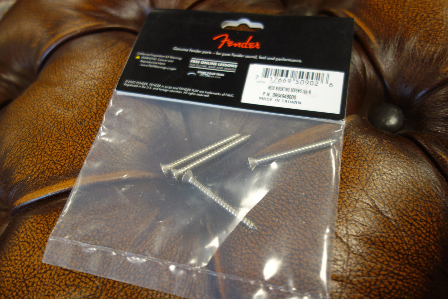 Fender Neck Mounting Screws (4) (Chrome)