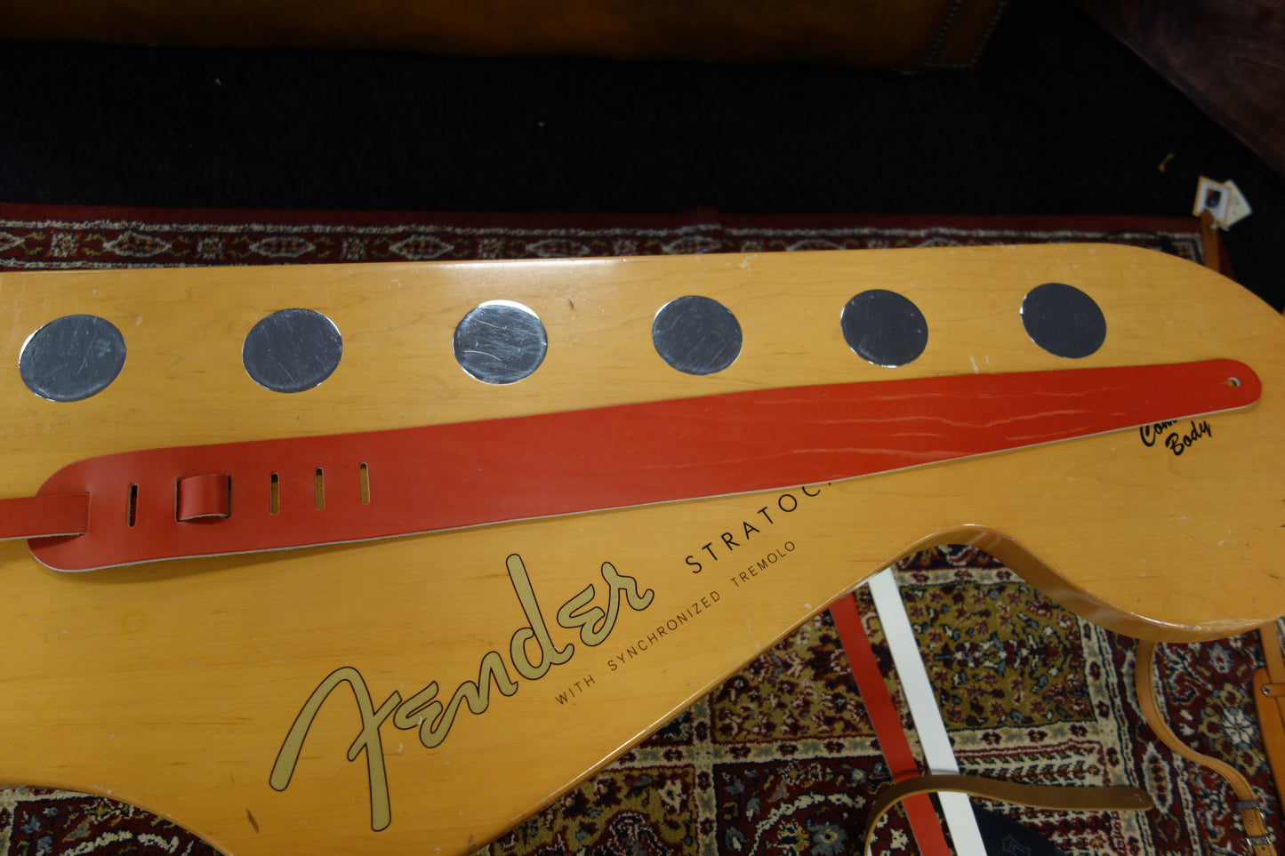 Liam's Adjustable Leather Bass Guitar Strap (extra wide - 8cm) Red