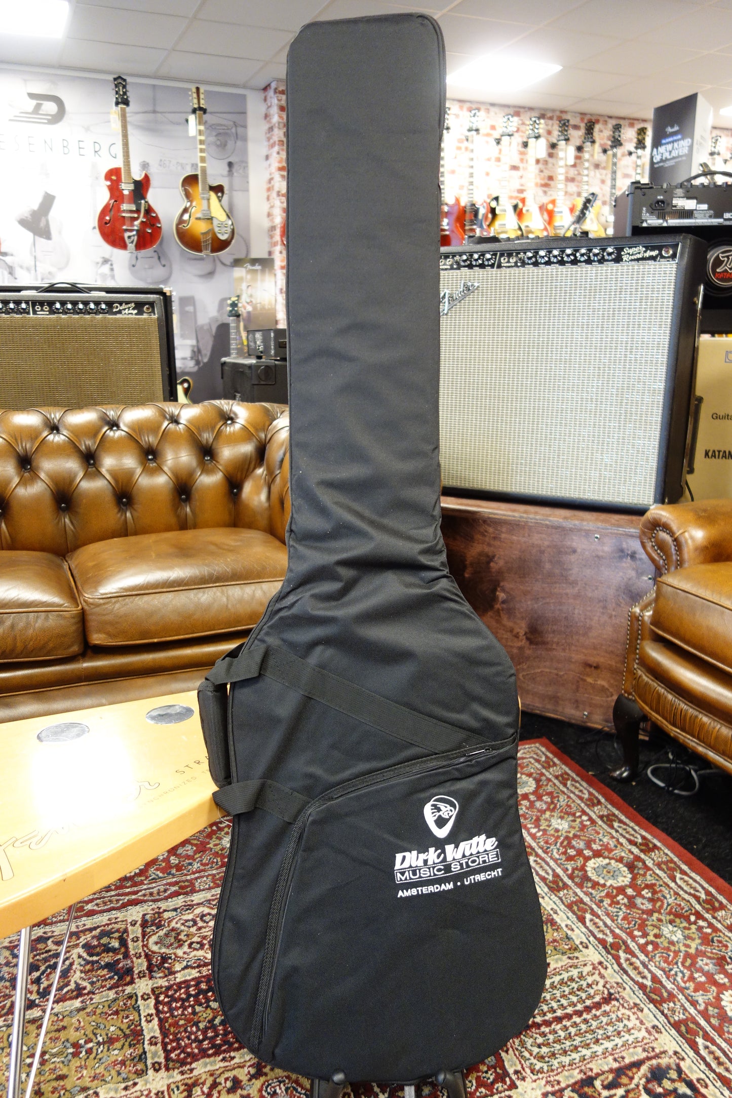 Stagg STB-10 UB economy-line gigbag for electric Bass