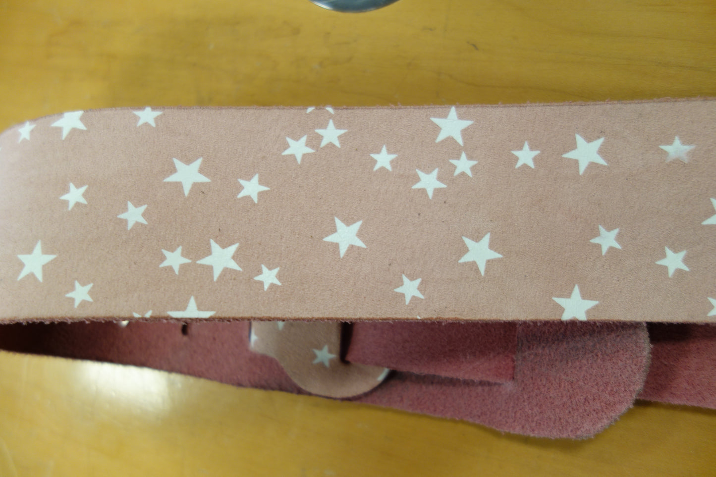 Liam's Standard Leather guitar strap Pink Stars