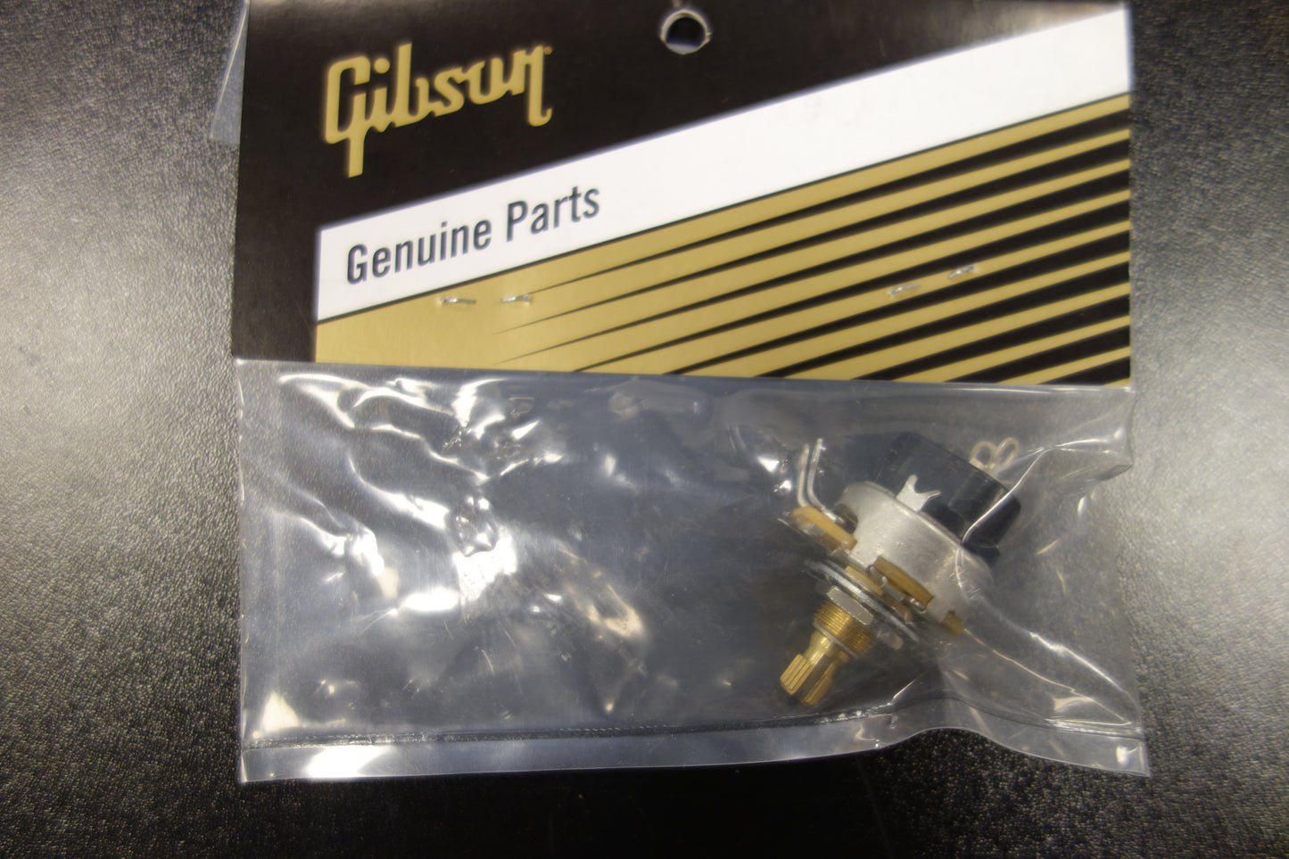 Gibson PPAT-520 500K OHM Audio Taper Push-Pull Potentiometer (Short Shaft)