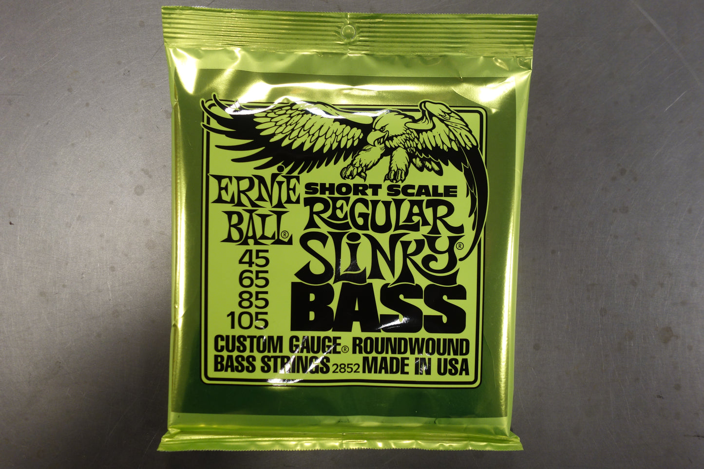 Ernie Ball 2852 Short Scale 45-105 Regular Slinky