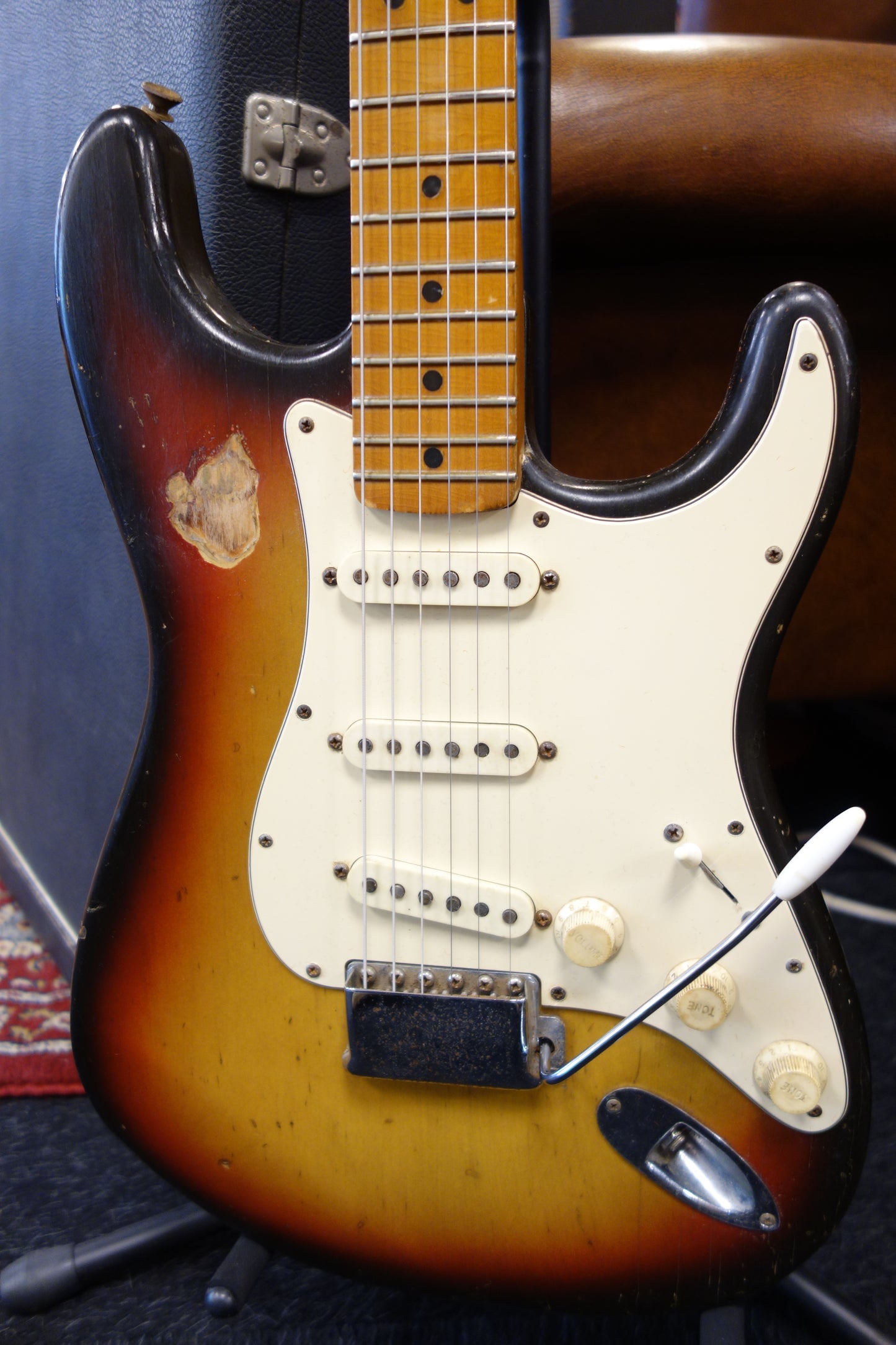 Fender 1972 Stratocaster Sunburst Maple Neck OHSC