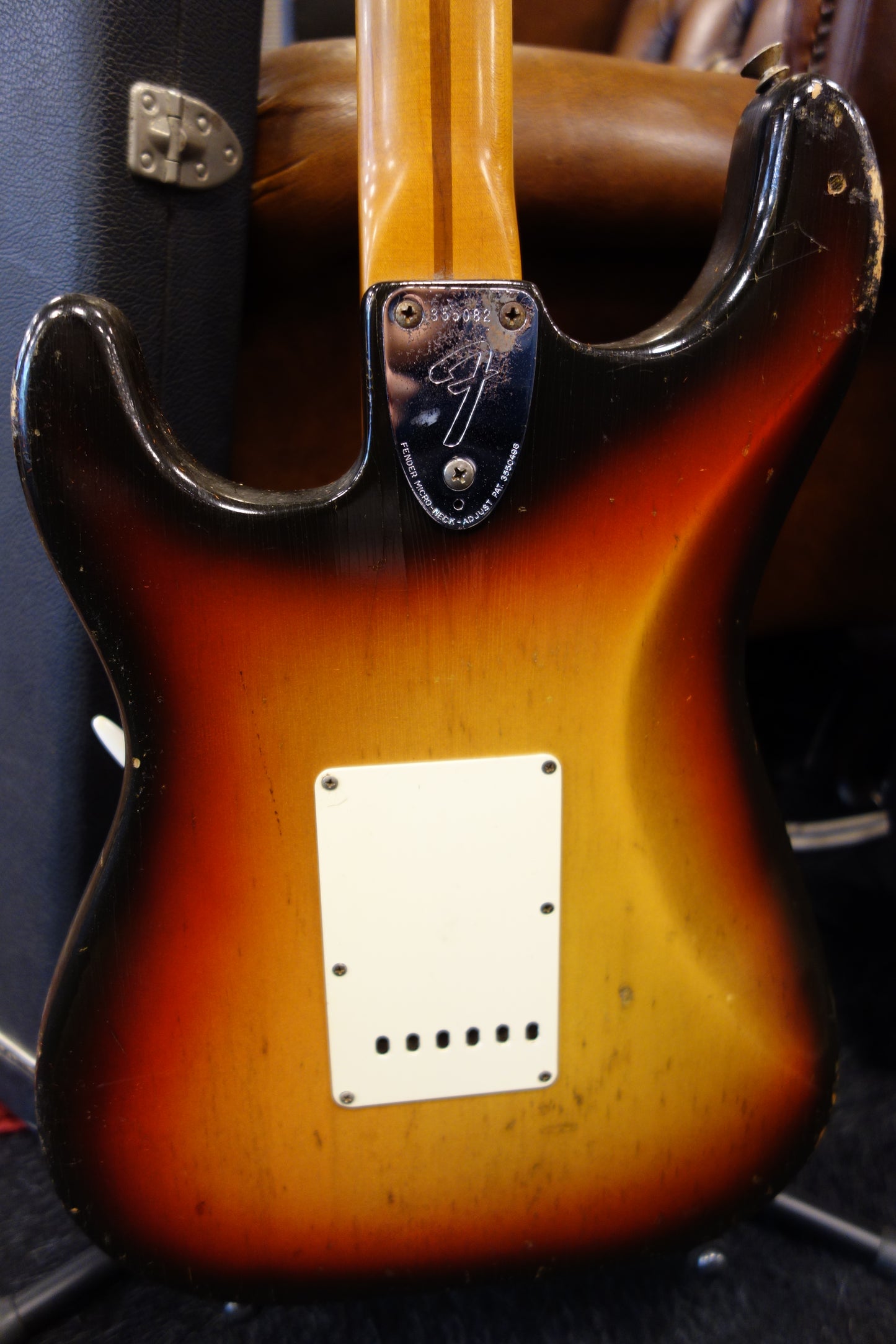 Fender 1972 Stratocaster Sunburst Maple Neck OHSC