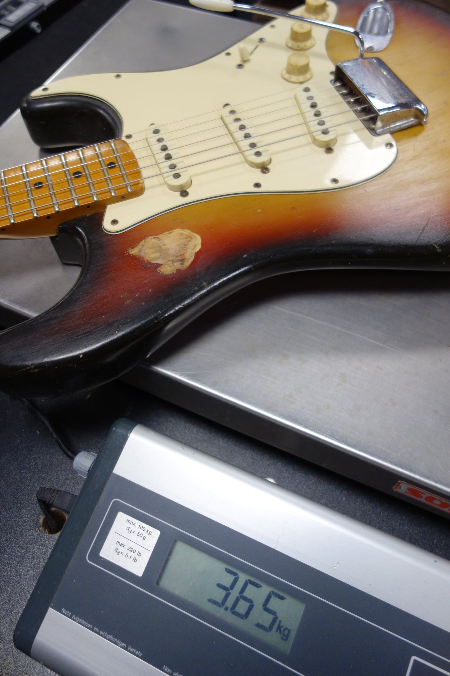 Fender 1972 Stratocaster Sunburst Maple Neck OHSC