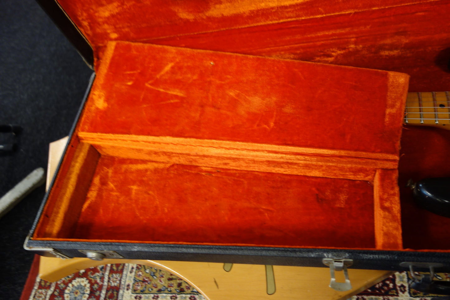 Fender 1972 Stratocaster Sunburst Maple Neck OHSC