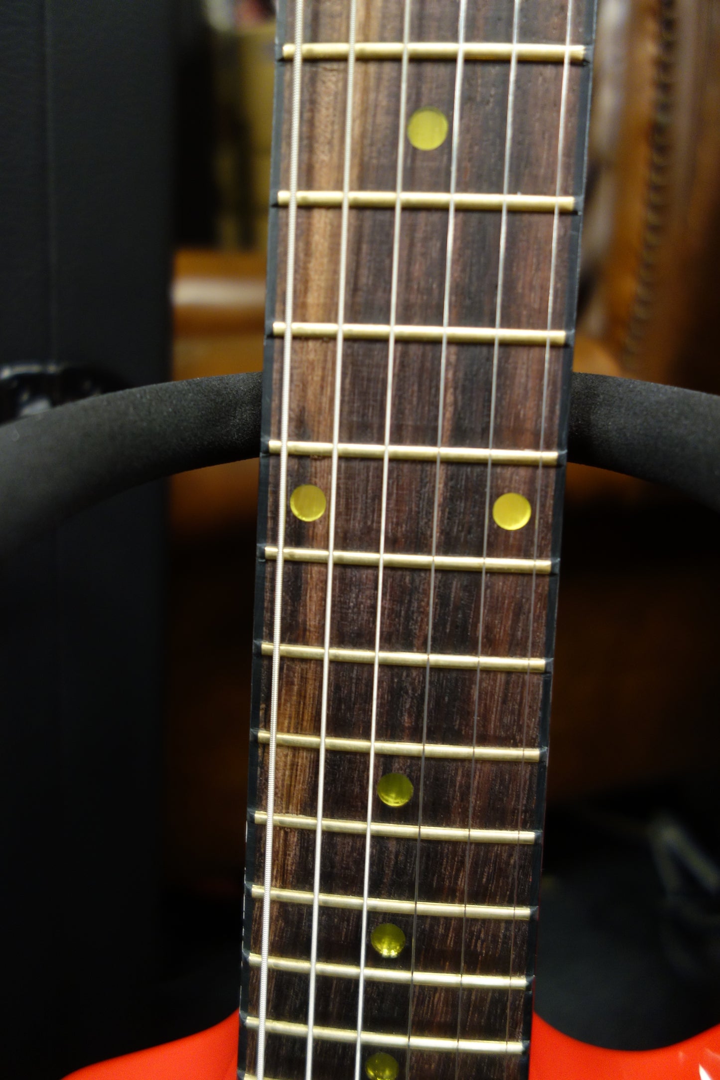 Gibson Lzzy Hale Signature Explorerbird