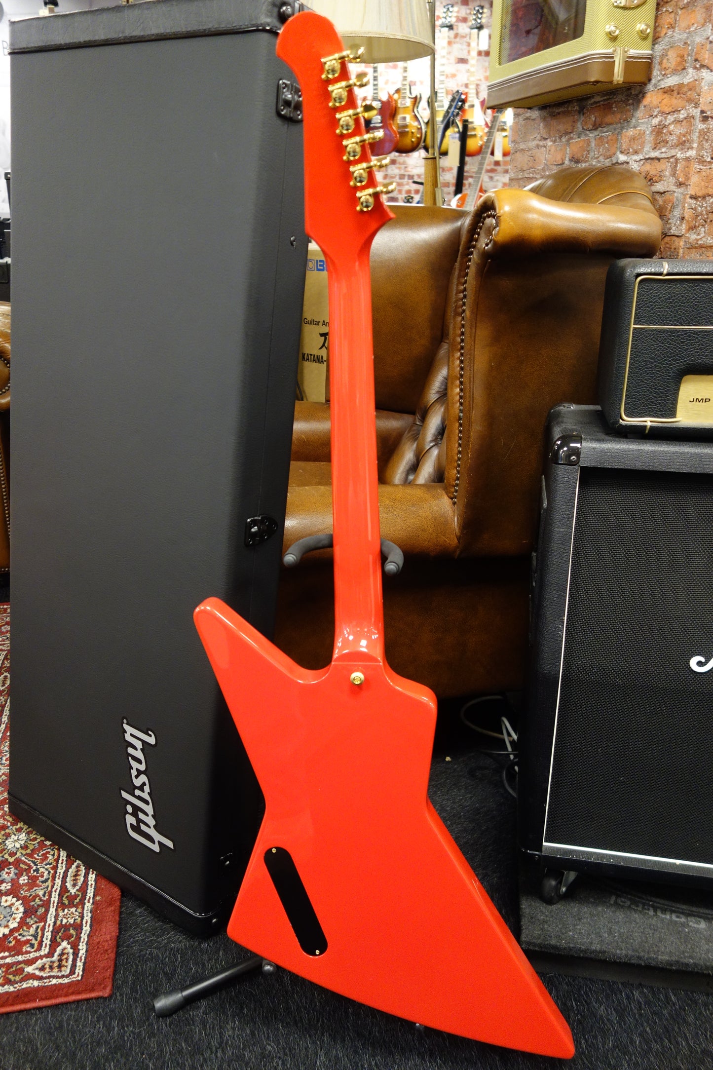 Gibson Lzzy Hale Signature Explorerbird