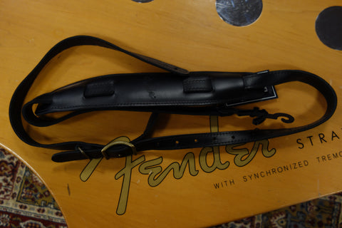 Fender Mustang™ Saddle Strap, Long, Black, 2.25"