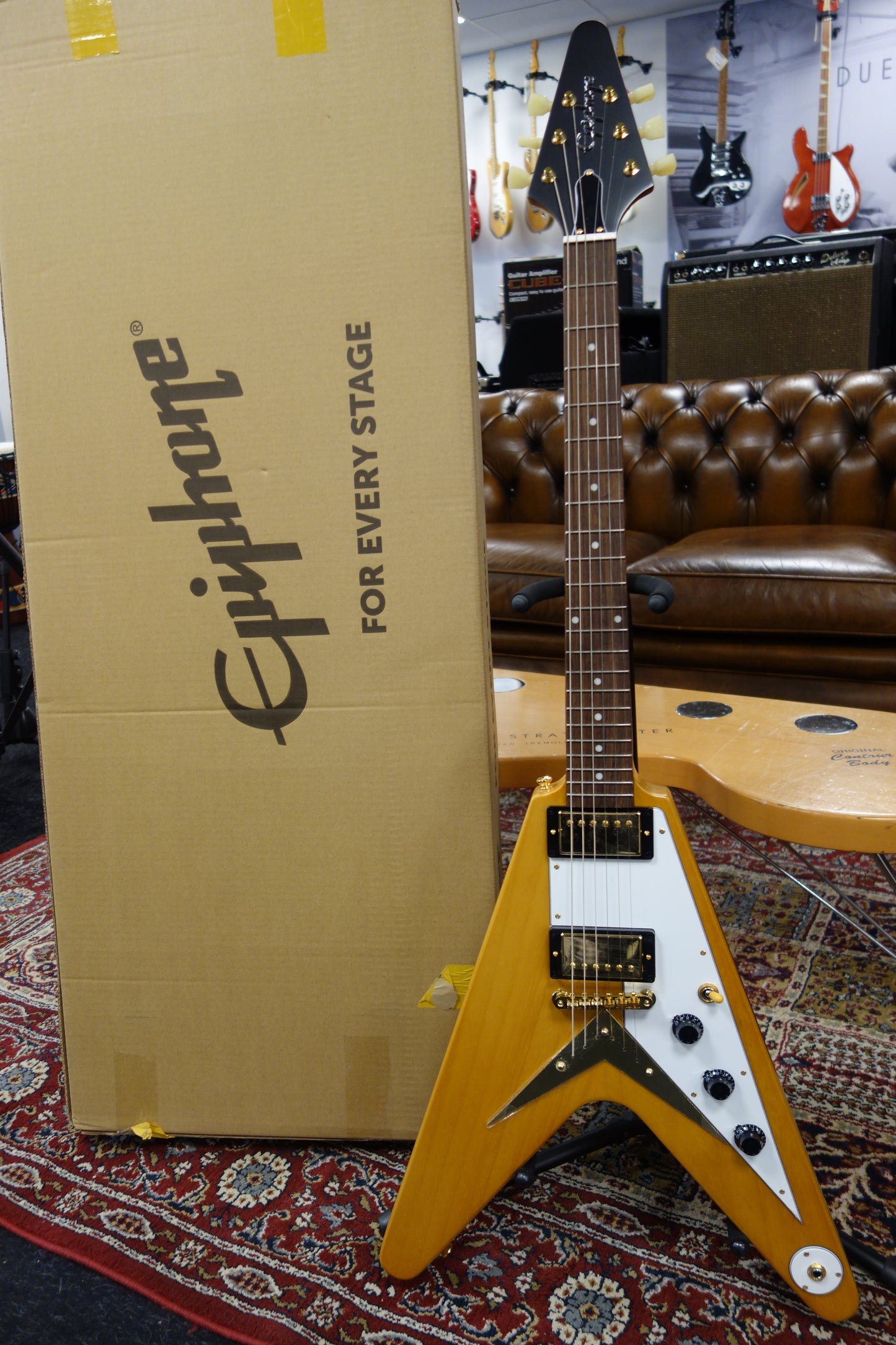 Epiphone 1958 Korina Flying V (White Pickguard; Incl. Hard Case)