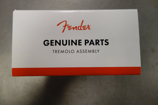 Fender Deluxe Series 2-Point Tremolo Assembly, Chrome