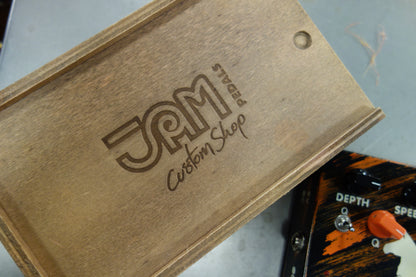 Jam Delay Llama Supreme Custom Shop