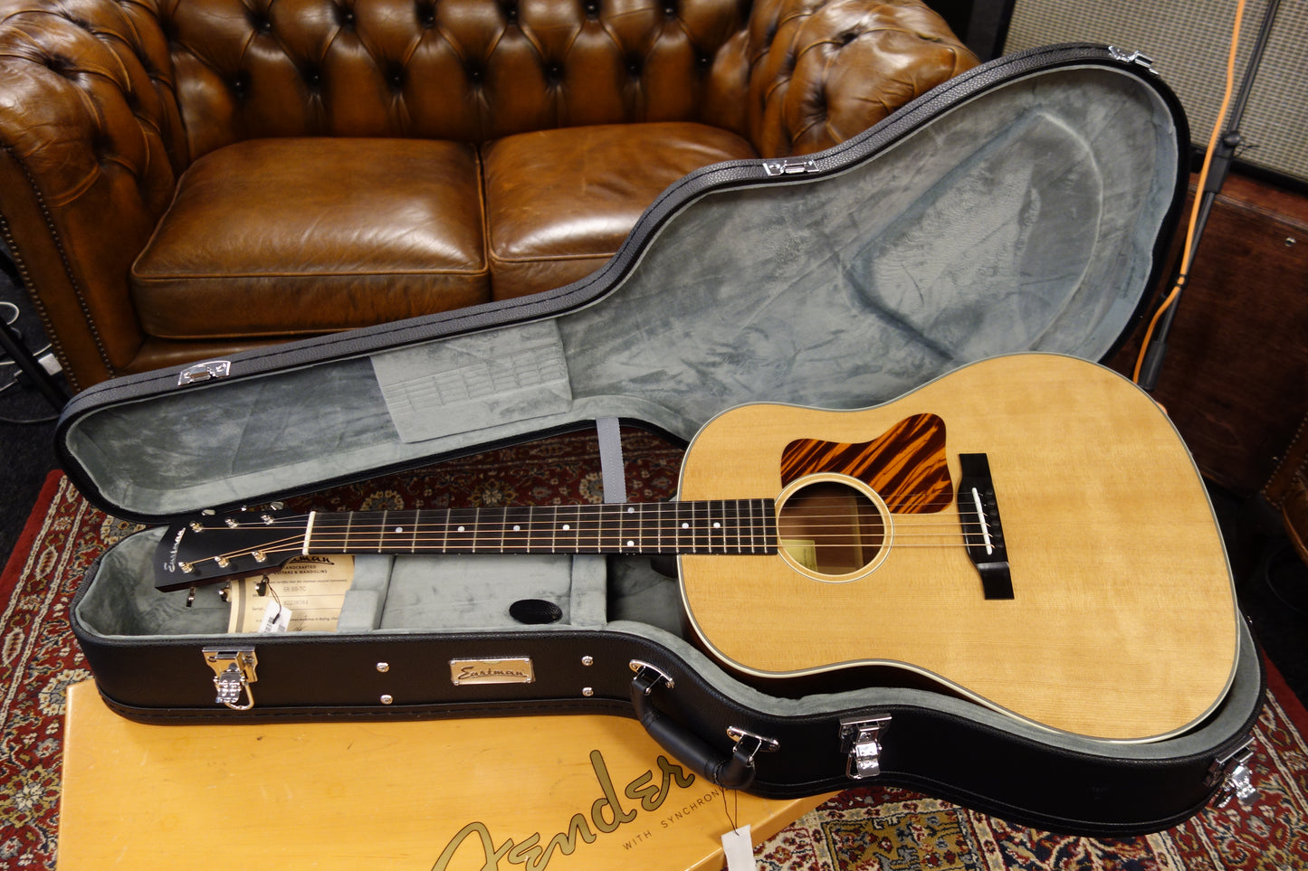 Eastman E6SS-TC Slope Shoulder