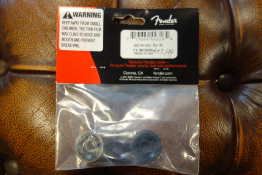 Fender Stratocaster Knobs, Black (Volume, Tone, Tone) (3)