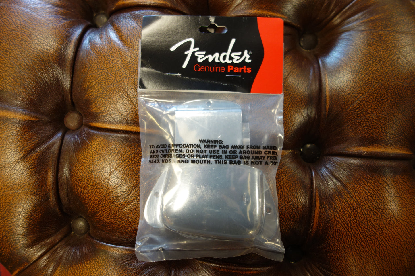 Fender Am. Vintage Precision Bass Ashtray Cover Set, Steel/Chrome