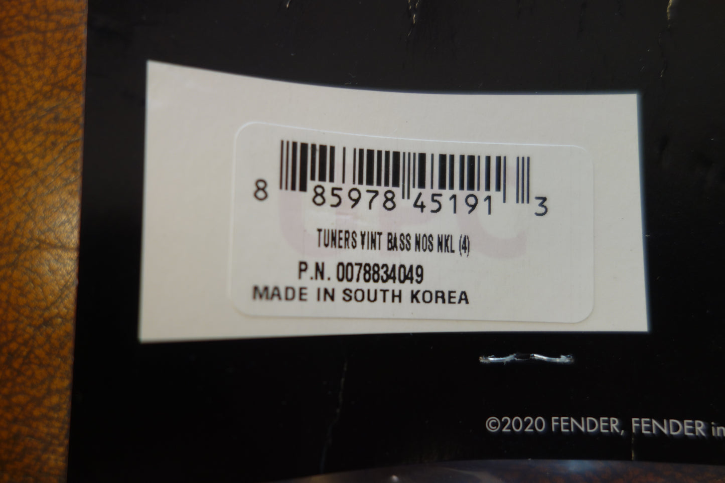 Fender Pure Vintage Bass Tuning Machines Nickel-Plated Steel, (4)